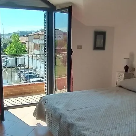 Apartment Mansarda A 200 Mt. Dal Mare