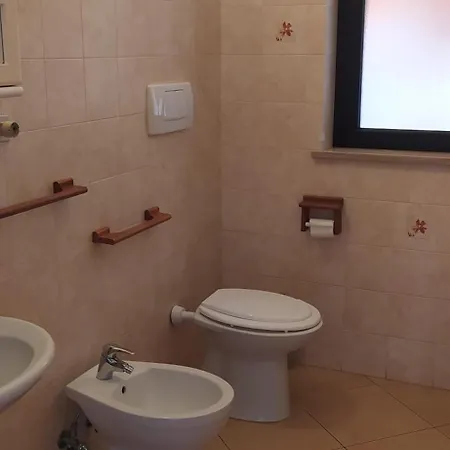 Apartment Mansarda A 200 Mt. Dal Mare *