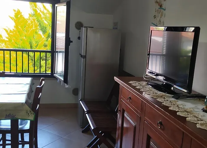 Mansarda A 200 Mt. Dal Mare Розето-дельи-Абруцци